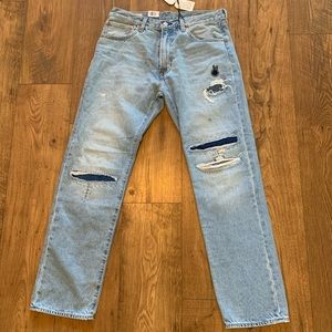 Levi’s 551Z authentic straight jeans. 32/32
